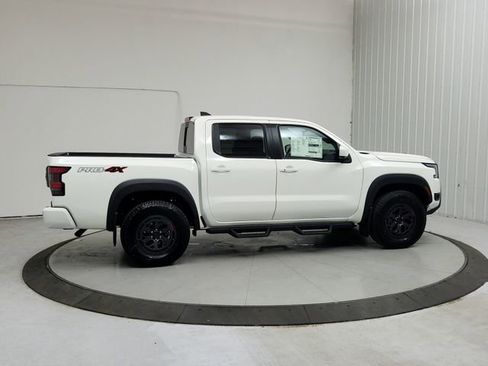 New 2026 Nissan Frontier PRO-4X w/ Pro-4x Convenience Package image 8