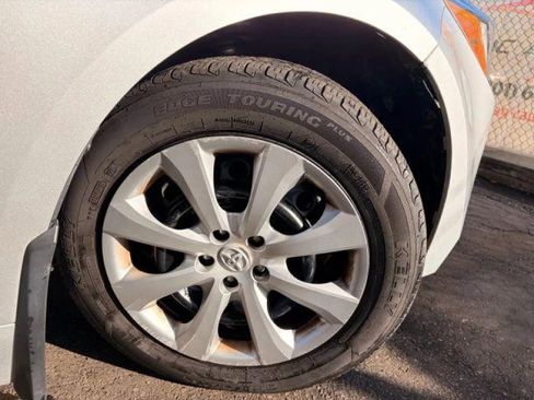 Used 2024 Toyota Corolla LE image 35