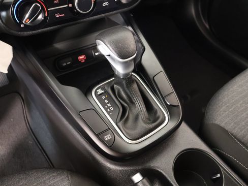 Used 2021 Kia Soul S FWD image 7