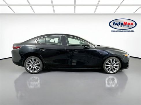 Used 2024 MAZDA MAZDA3 s image 10