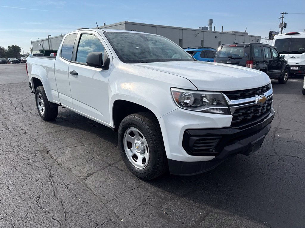 Used 2022 Chevrolet Colorado W/T RWD image 2