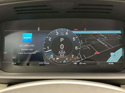 New 2026 Land Rover Discovery S image 24