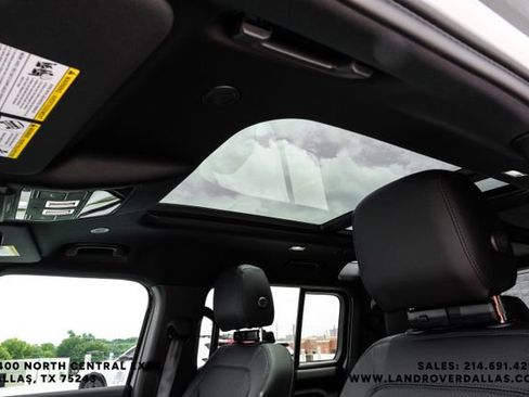 New 2026 Land Rover Defender 110 S AWD/4WD image 27