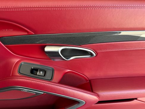 Certified 2019 Porsche 911 Targa 4 GTS AWD/4WD image 20