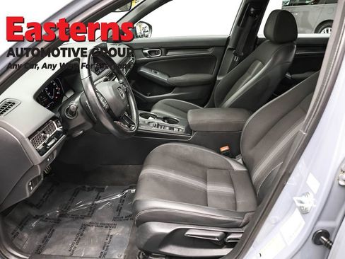 Used 2022 Honda Civic Sport image 13