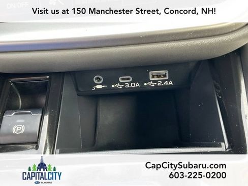 Used 2025 Subaru Outback Onyx Edition AWD/4WD image 29
