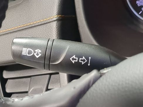 Used 2019 GMC Terrain SLE FWD image 30