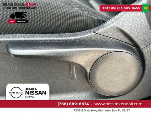 Used 2023 Mercedes-Benz Sprinter 3500 image 16