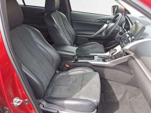 Used 2024 Mitsubishi Eclipse Cross AWD image 25