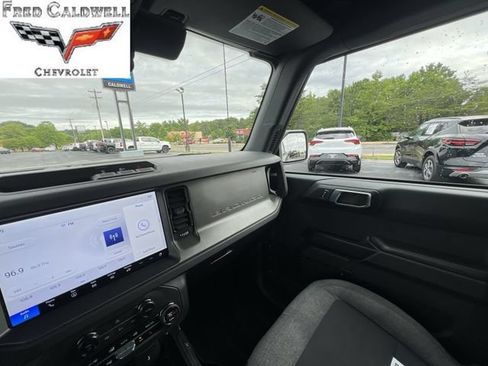 Used 2025 Ford Bronco Big Bend AWD/4WD image 11