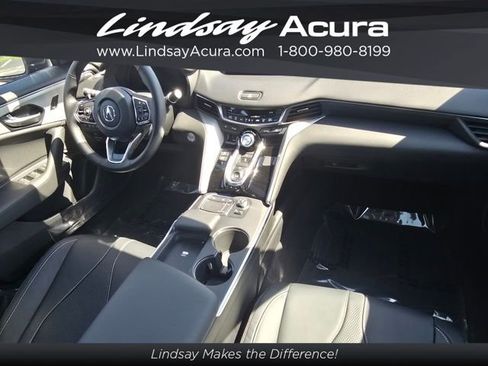 Used 2025 Acura TLX w/ Technology Package FWD image 17
