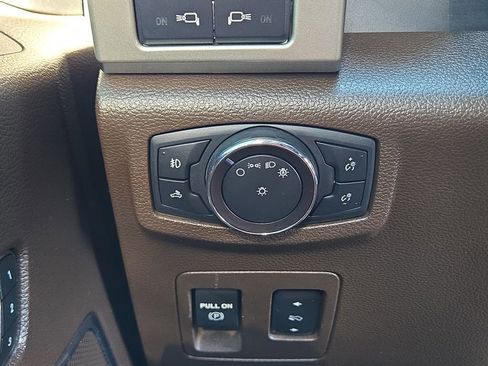 Used 2019 Ford F150 King Ranch w/ Equipment Group 601A Luxury image 30