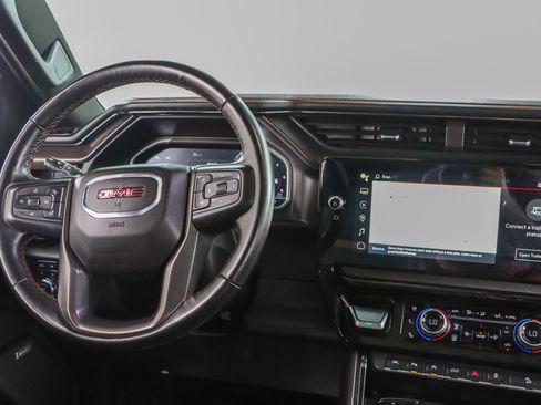 Used 2023 GMC Sierra 1500 AT4 image 18