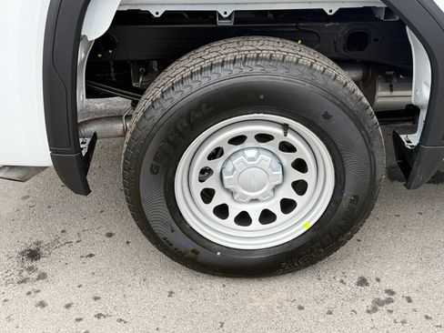 New 2026 GMC Sierra 1500 Pro image 11