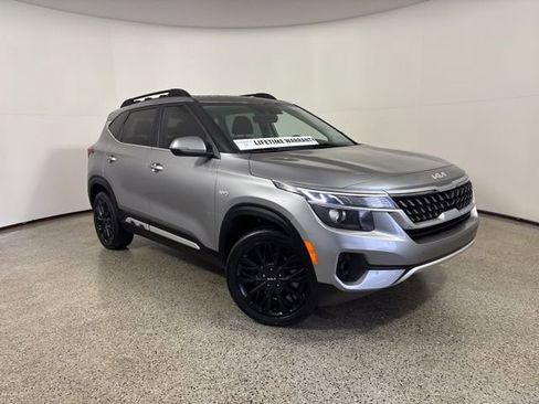 Used 2023 Kia Seltos Nightfall Edition AWD/4WD image 2