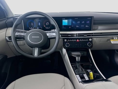 New 2026 Hyundai Tucson SEL Plus FWD image 18