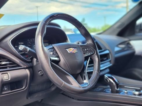 Used 2023 Cadillac CT5 V w/ Super Cruise 1 Package RWD image 17