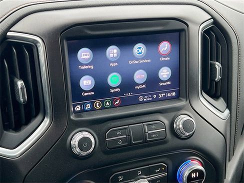 Used 2022 GMC Sierra 2500 AT4 w/ AT4 Premium Plus Package image 17