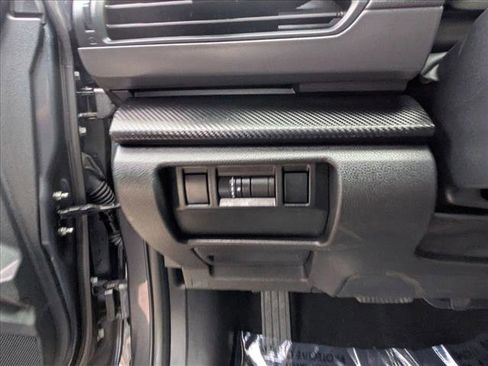 Certified 2024 Subaru Crosstrek 2.0i Premium image 20