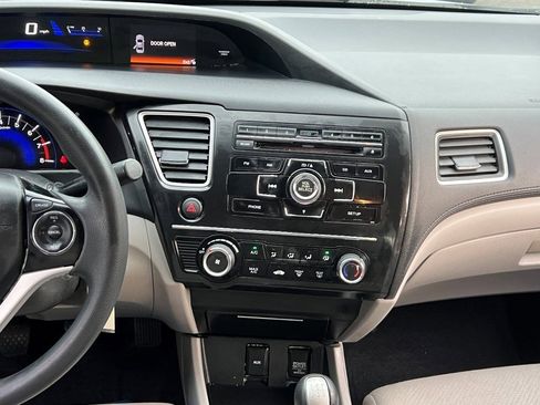 Used 2013 Honda Civic LX image 15