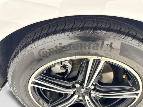 Used 2025 Ford Mustang Coupe RWD image 73
