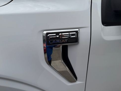 Used 2022 Ford F150 Lariat w/ Equipment Group 501A Mid AWD/4WD image 12