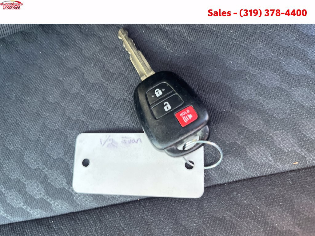 Certified 2020 Toyota Tacoma SR5 w/ Technology Package AWD/4WD image 21