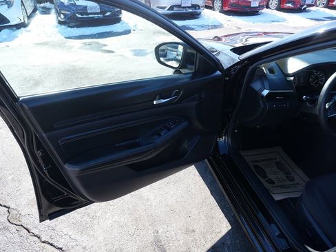 Used 2020 Nissan Altima 2.5 S image 15