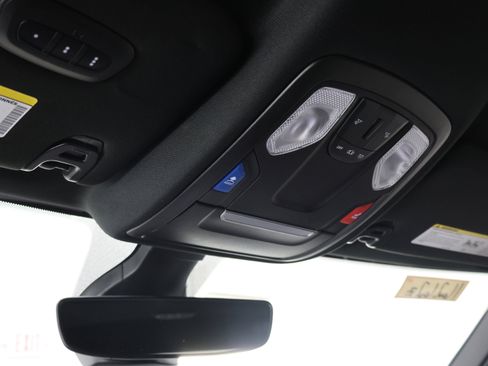 Used 2022 RAM 2500 Big Horn w/ Night Edition AWD/4WD image 12