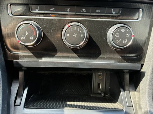 Used 2017 Volkswagen GTI S FWD image 45