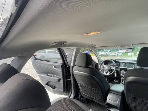 Used 2020 Kia Optima LX FWD image 24