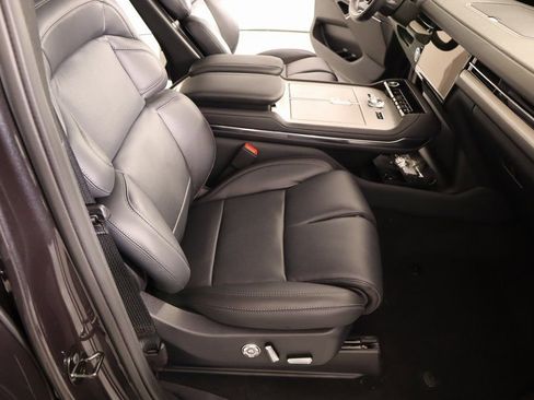 New 2025 Lincoln Navigator Reserve w/ Jet Appearance Package image 14