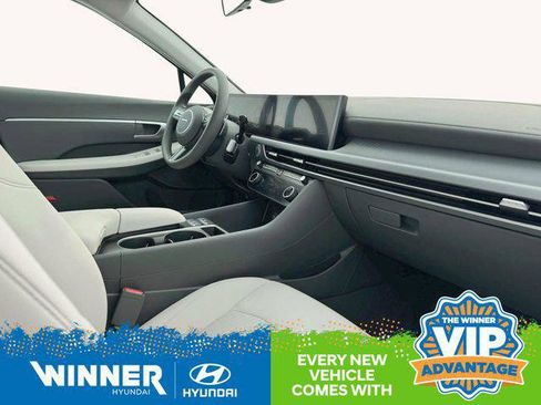 New 2025 Hyundai Sonata SEL image 16