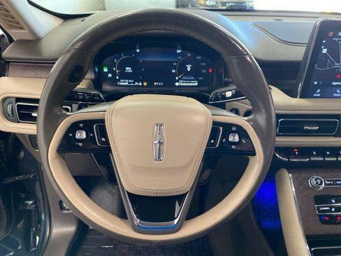 Certified 2023 Lincoln Aviator Reserve w/ Equipment Group 201A image 19