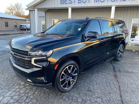 Used 2021 Chevrolet Suburban RST w/ Luxury Package image 3