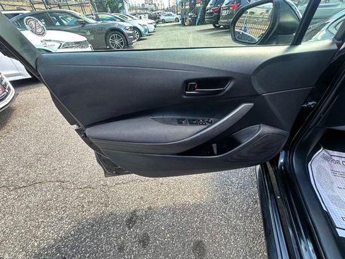 Used 2024 Toyota Corolla LE FWD image 16