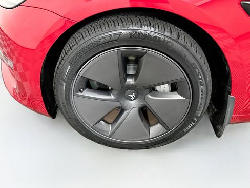 Used 2023 Tesla Model 3 Standard Range image 11