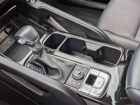 Certified 2022 Kia Telluride S image 19