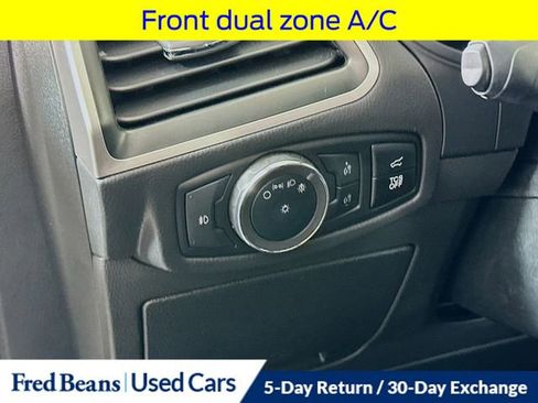 Certified 2024 Ford Edge SEL w/ Convenience Package image 13