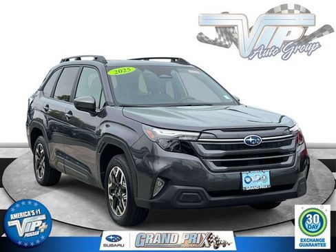 Certified 2025 Subaru Forester Premium AWD/4WD image 1