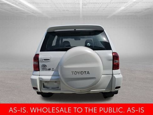 Used 2004 Toyota RAV4 2WD image 6