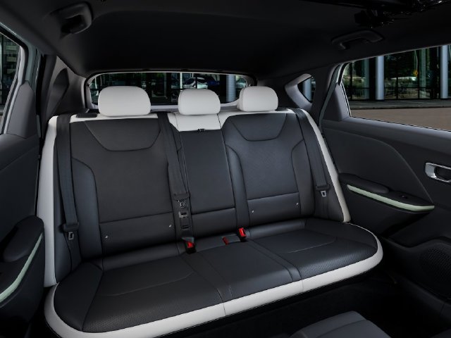 New 2026 Kia K4 GT-Line w/ GT-Line Premium Package FWD image 16