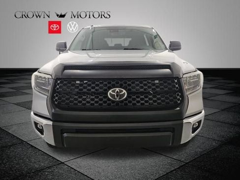 Used 2018 Toyota Tundra SR5 w/ TRD Off Road Package AWD/4WD image 2