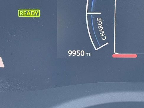 Used 2025 Toyota Camry LE image 25