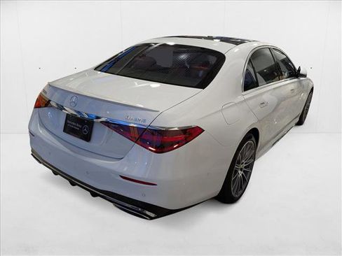New 2025 Mercedes-Benz S 580 S 580 image 2