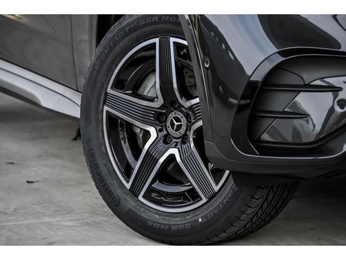 New 2026 Mercedes-Benz GLC 350e 4MATIC image 3