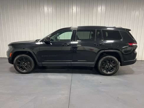 Used 2024 Jeep Grand Cherokee L Laredo image 19