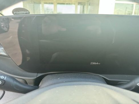 Certified 2024 Buick Envista Preferred w/ Convenience I Package image 12