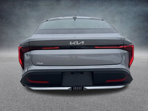 New 2025 Kia K4 LXS image 6