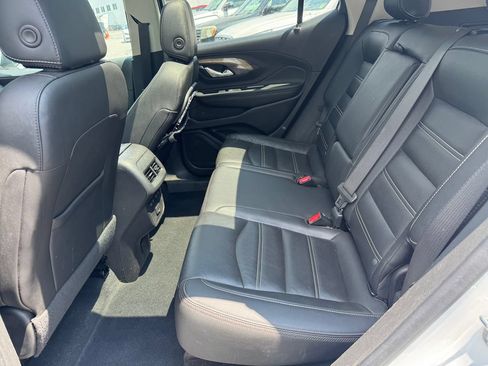 Used 2023 GMC Terrain Denali w/ Denali Premium Package AWD/4WD image 32